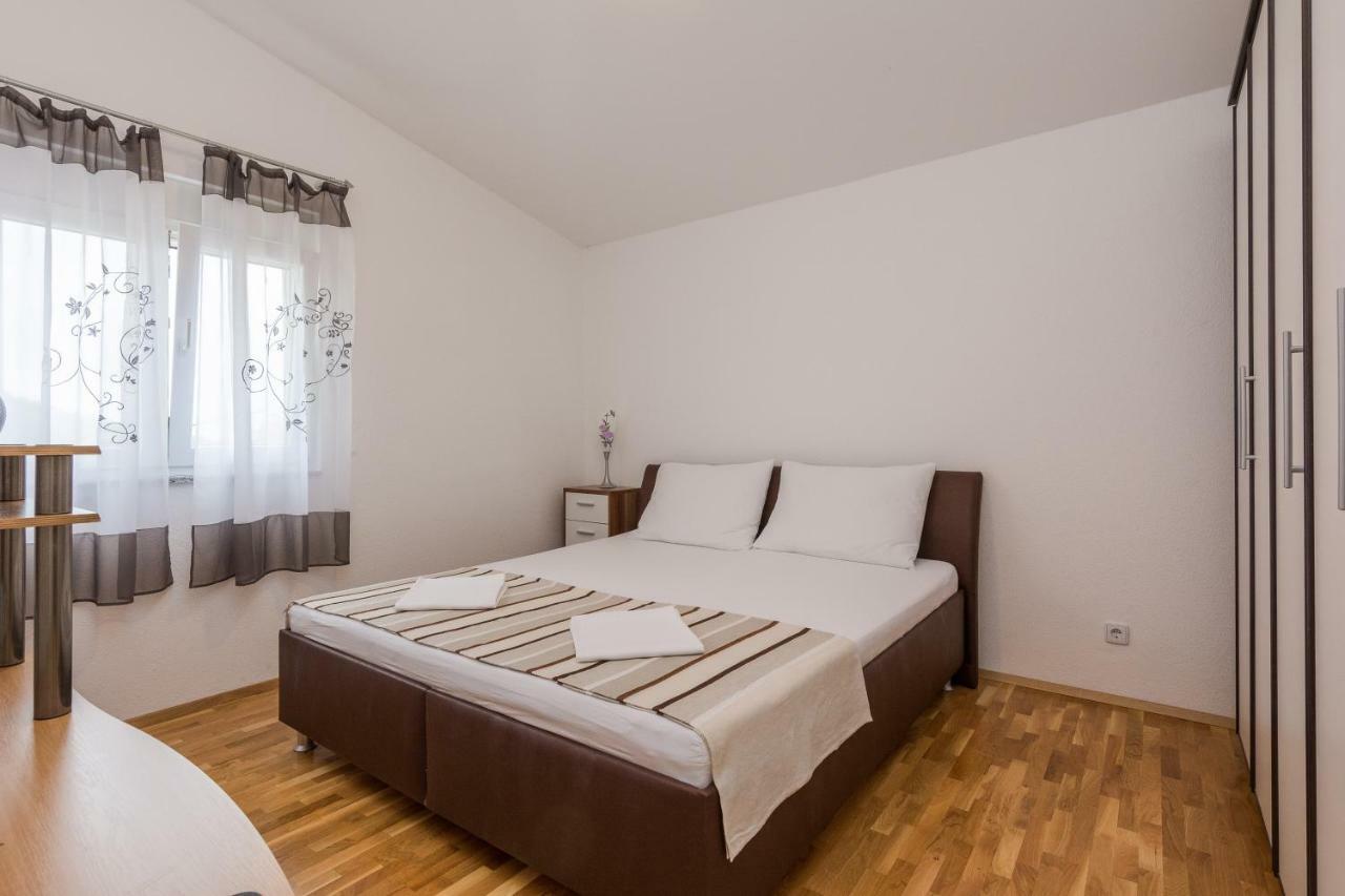 Apartment Natalie Sea View With 3 Bedrooms And Everything Is Air-Conditioned Сали Экстерьер фото