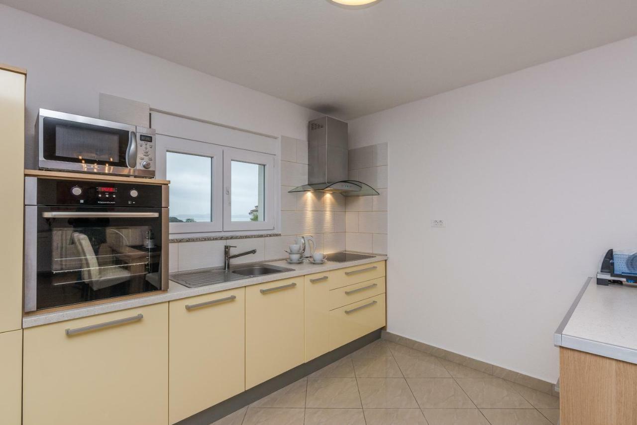 Apartment Natalie Sea View With 3 Bedrooms And Everything Is Air-Conditioned Сали Экстерьер фото